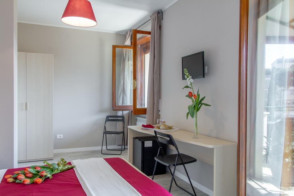 B&B Rosemary Rooms Рим Екстер'єр фото